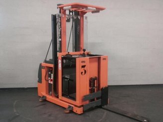 Préparateur de commandes à nacelle élevable OMG 602 - 5