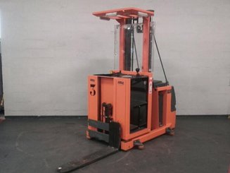 Préparateur de commandes à nacelle élevable OMG 602 - 1