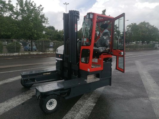 Chariot élévateur latéral multidirectionnel 6 tonnes