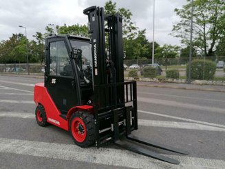 Chariot élévateur frontal 4 roues Hangcha XF35D - 1
