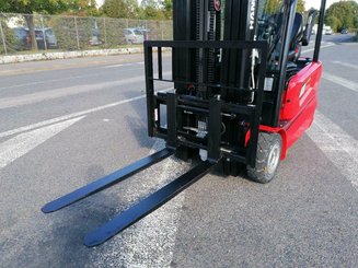 Chariot élévateur frontal 3 roues Hangcha A3W18 - 16