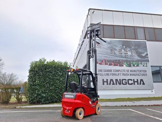 Chariot élévateur frontal 4 roues Hangcha A4W18 - 11