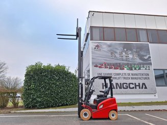 Chariot élévateur frontal 4 roues Hangcha A4W18 - 8