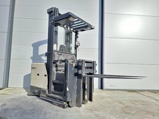 Préparateur de commandes à nacelle élevable Crown SP3522-1.0 - 7