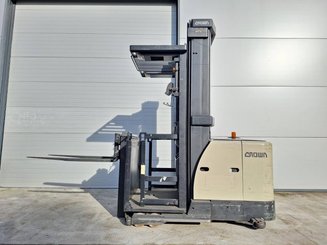 Préparateur de commandes à nacelle élevable Crown SP3522-1.0 - 8