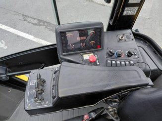 Chariot élévateur frontal 4 roues Yale GDP160EC12 - 9