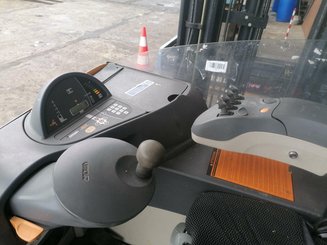 Chariot à mât rétractable Crown ESR5000-1.6 - 3