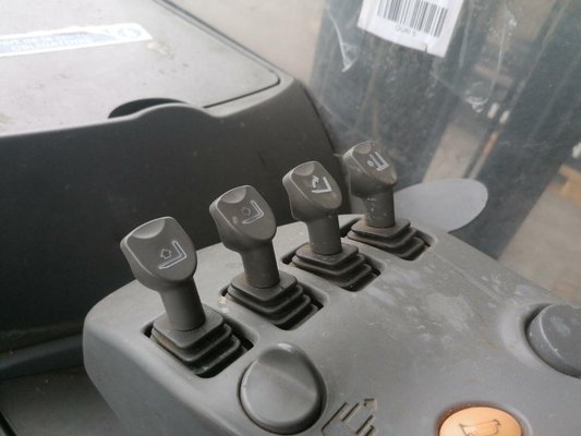 Unknown range 166 Crown ESR5000-1.6