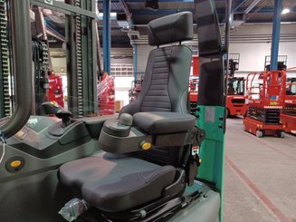 Chariot à mât rétractable multidirectionnel Mitsubishi RBM25 N3 - 9