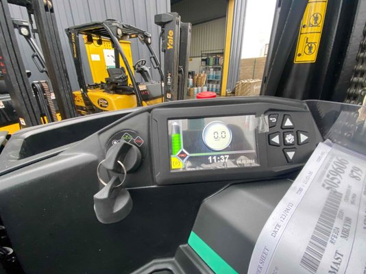 Unknown range 166 Mitsubishi RB14N2L