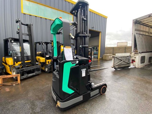 Unknown range 166 Mitsubishi RB14N2L