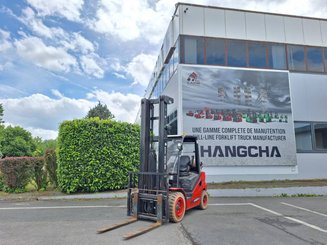 Chariot élévateur frontal 4 roues Hangcha XF35G-2 - 1