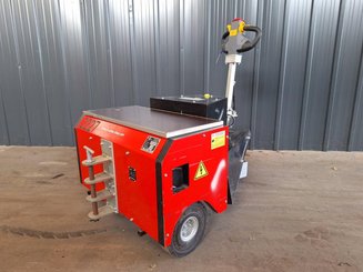 Tracteur de remorquage STI PTA2A - 1