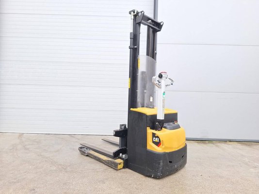 Unknown range 580 Caterpillar NSP16N2S