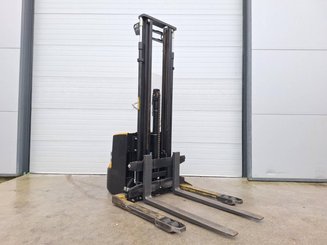 Gerbeur à bras encadrants Caterpillar NSP16N2S - 3
