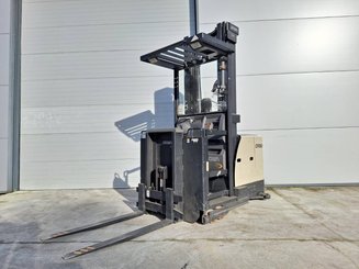 Préparateur de commandes à nacelle élevable Crown SP3522-1.0 - 1