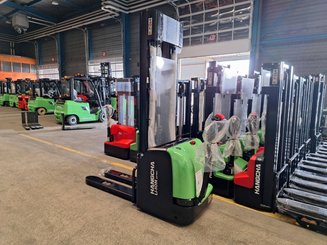 Gerbeur accompagnant Hangcha CDD16-AC2-I - 1