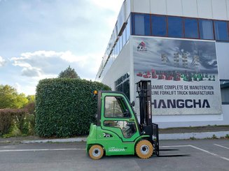 Chariot élévateur frontal 4 roues Hangcha XC25i - 5