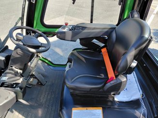 Chariot élévateur frontal 4 roues Hangcha XC25i - 6