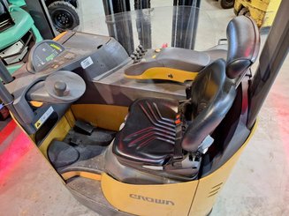 Chariot à mât rétractable Crown ESR5260-1.4 - 20