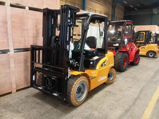 Chariot élévateur frontal 4 roues Hangcha XE30-i - 1