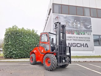 Chariot élévateur tout terrain Hangcha TT30-4 - 2