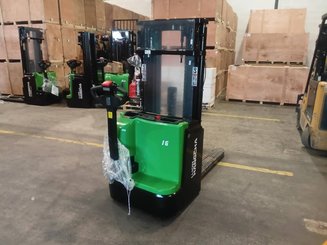 Gerbeur accompagnant Hangcha CDD16-XT1-SI - 1