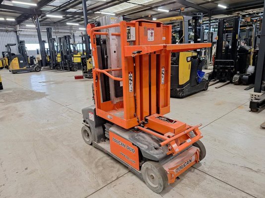 Unknown range 489 JLG TOUCAN DUO