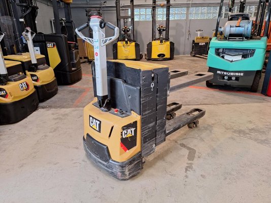 Unknown range 198 Caterpillar NPP20N2E