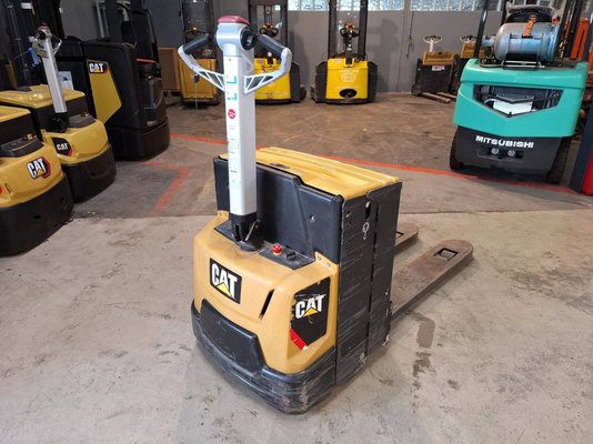 Unknown range 198 Caterpillar NPP20N2E