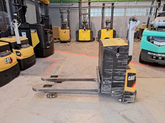 Unknown range 198 Caterpillar NPP20N2E