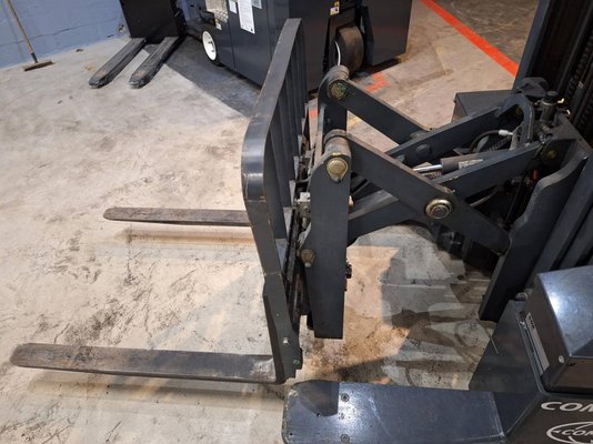Unknown range 592 Combilift WR4