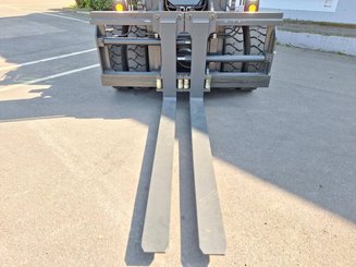 Chariot élévateur frontal 4 roues Kalmar DCG160-12T - 13
