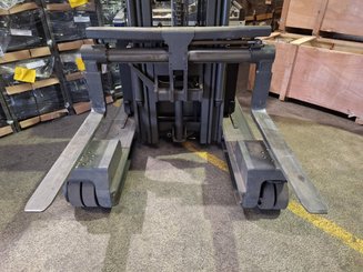 Chariot à mât rétractable multidirectionnel UniCarriers 250DTFVRE635UFW - 12