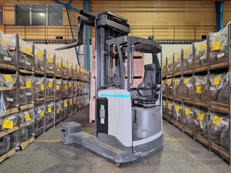 Chariot à mât rétractable multidirectionnel UniCarriers 250DTFVRE635UFW - 7